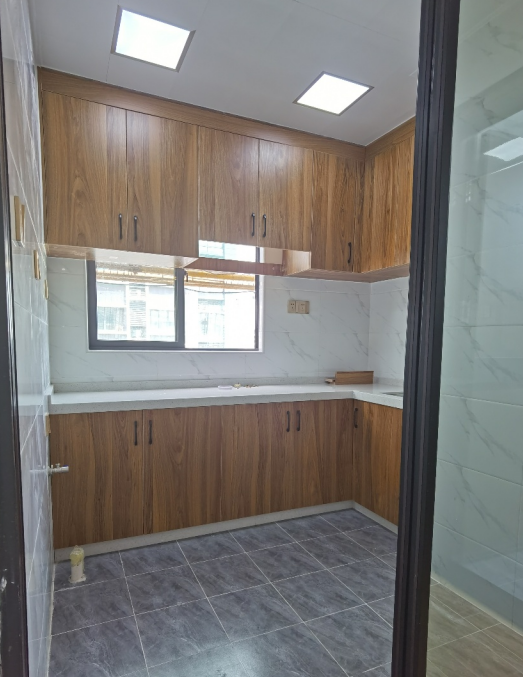 小產權房屋如何出售？需要提供什么材料？