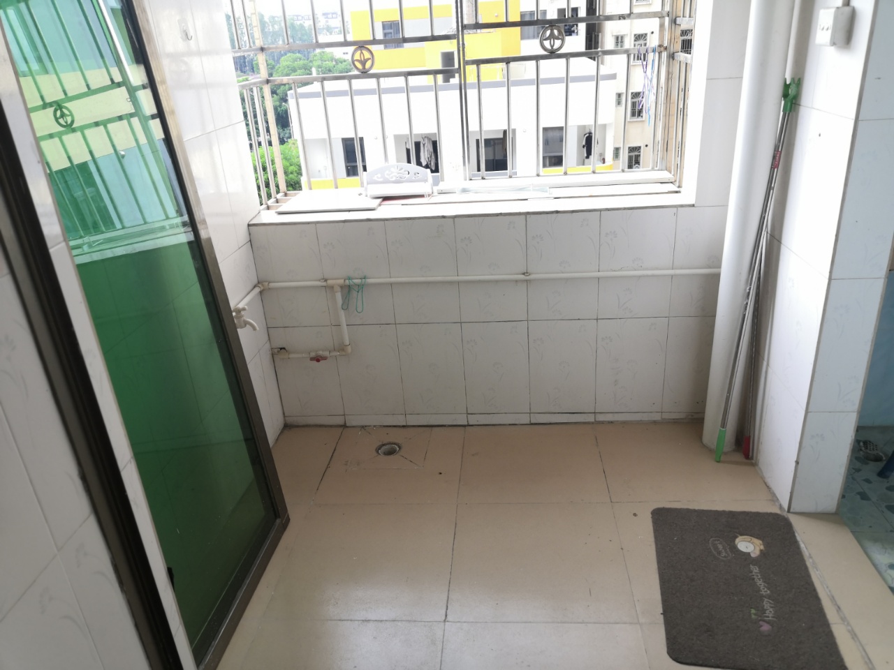 匯福豪居2期原始1房1廳，預(yù)售價(jià)52萬(wàn)左右